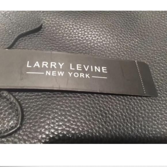 LARRY LEVINE SHOULDER BAG/PURSE PEBBLED LEATHER - Picture 2 of 7